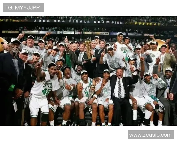 凯尔特人主场迎战勇士双方争夺季后赛关键胜利