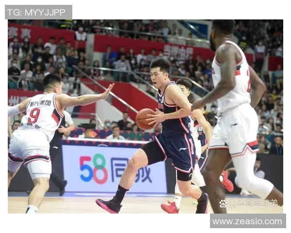 广州篮球队个人能力引发热议球迷对球员表现的看法分歧明显