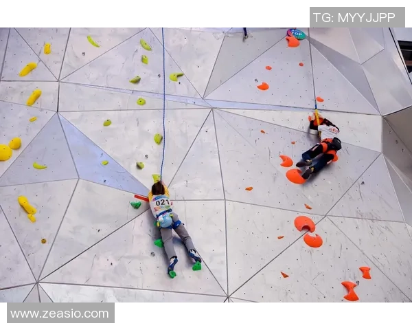 成都攀岩队包夹战术分析与成效探讨攀岩运动的未来发展方向