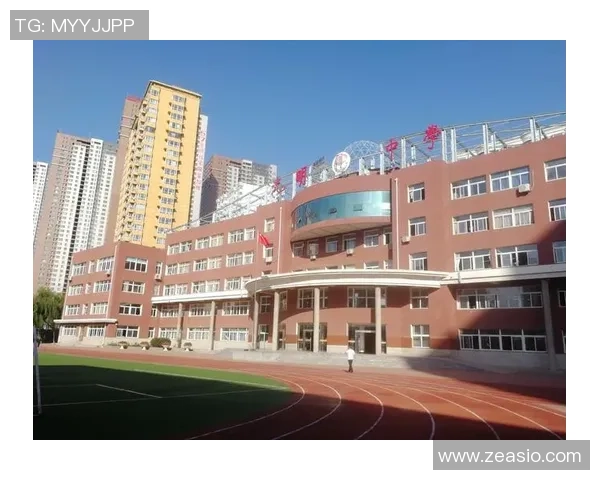 黄娜专访：从青涩少女到网球精英的奋斗与成长之路